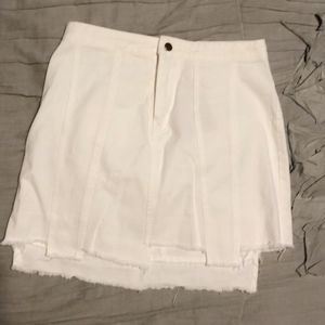 Honey Punch White Skirt (NEVER BEEN WORN)